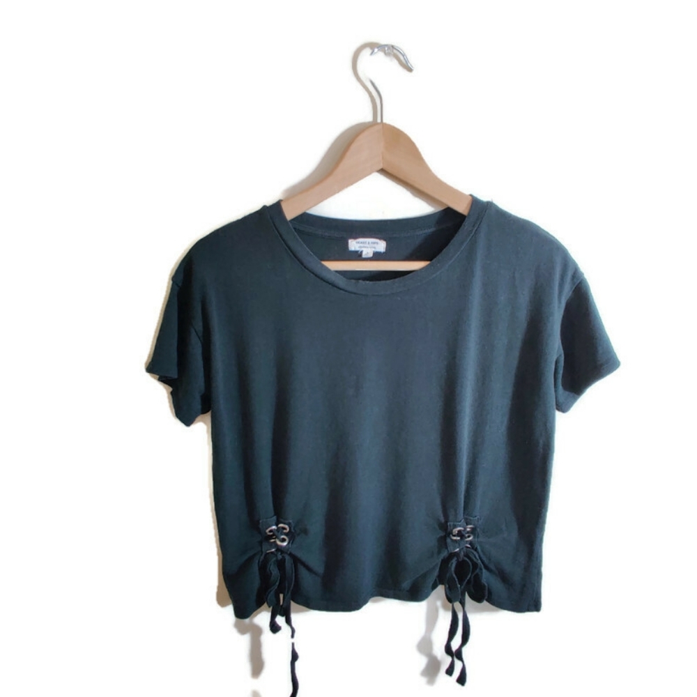 HEART & HIPS Women's Black Edgy Lace Up Sides Short Sleeve Gothic Punk Shirt S